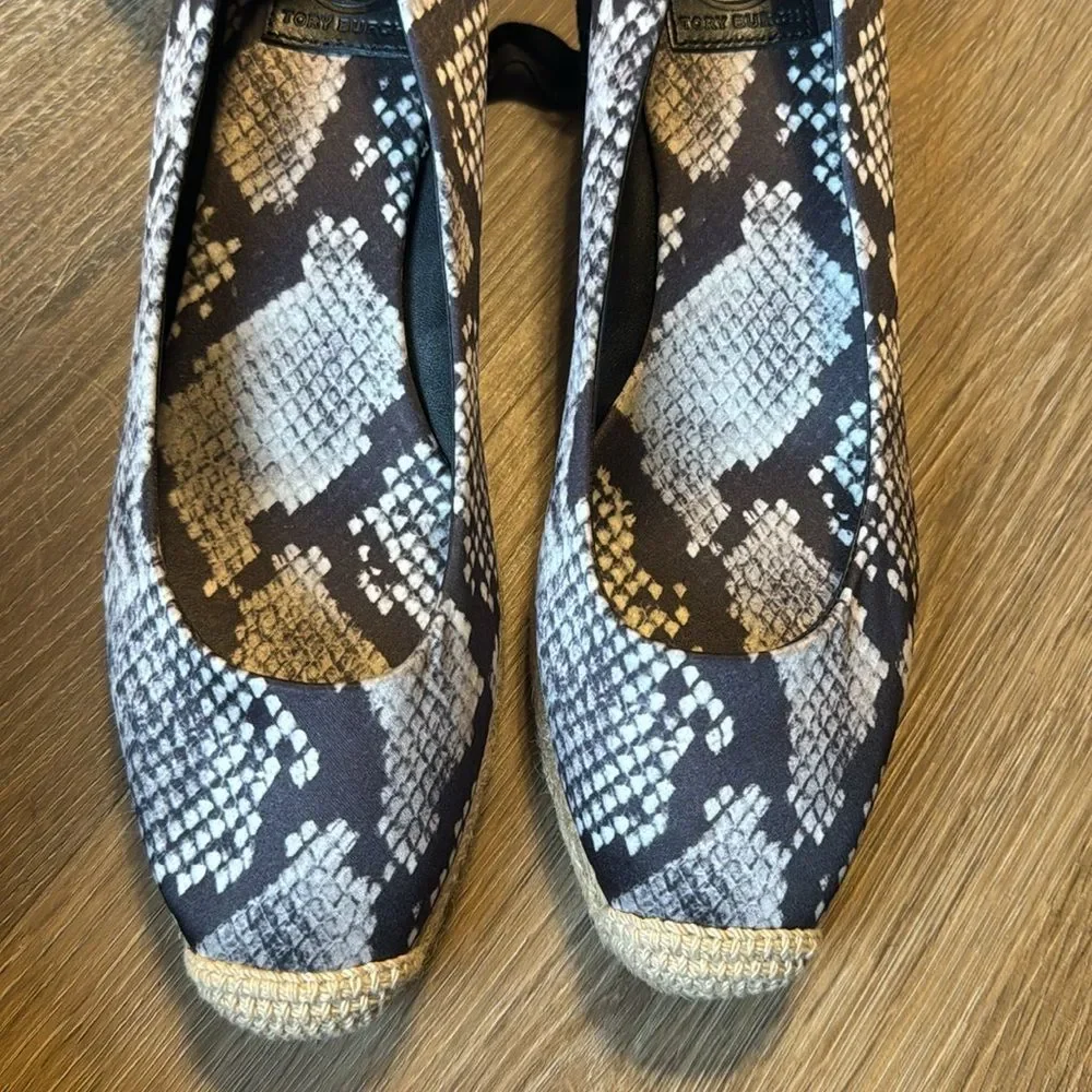 Tory Burch Women's Heather Ankle Wrap Wedge Espadrilles Snake Print Size 9.5 M